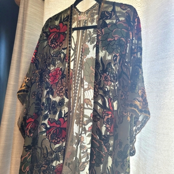 Free People Tops - Free People Kimono Boho Sheer Crushed Velvet Flowers. NWOT.